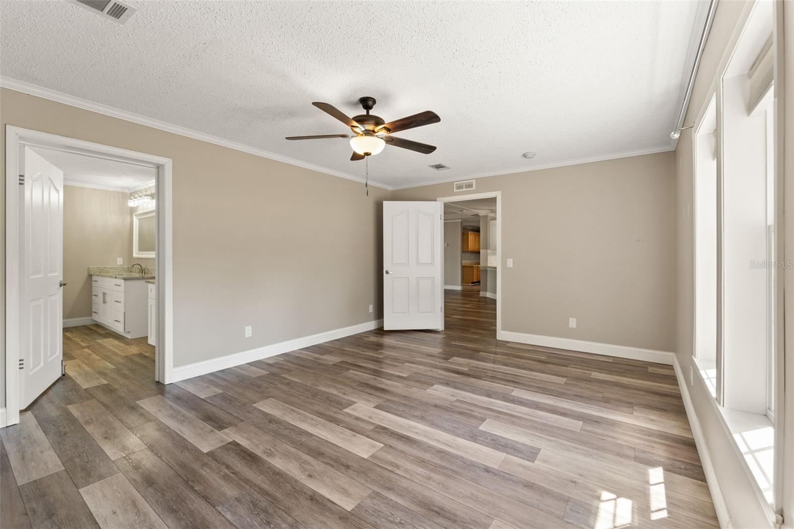 LAKE MAGNOLIA ESTATES - Residential