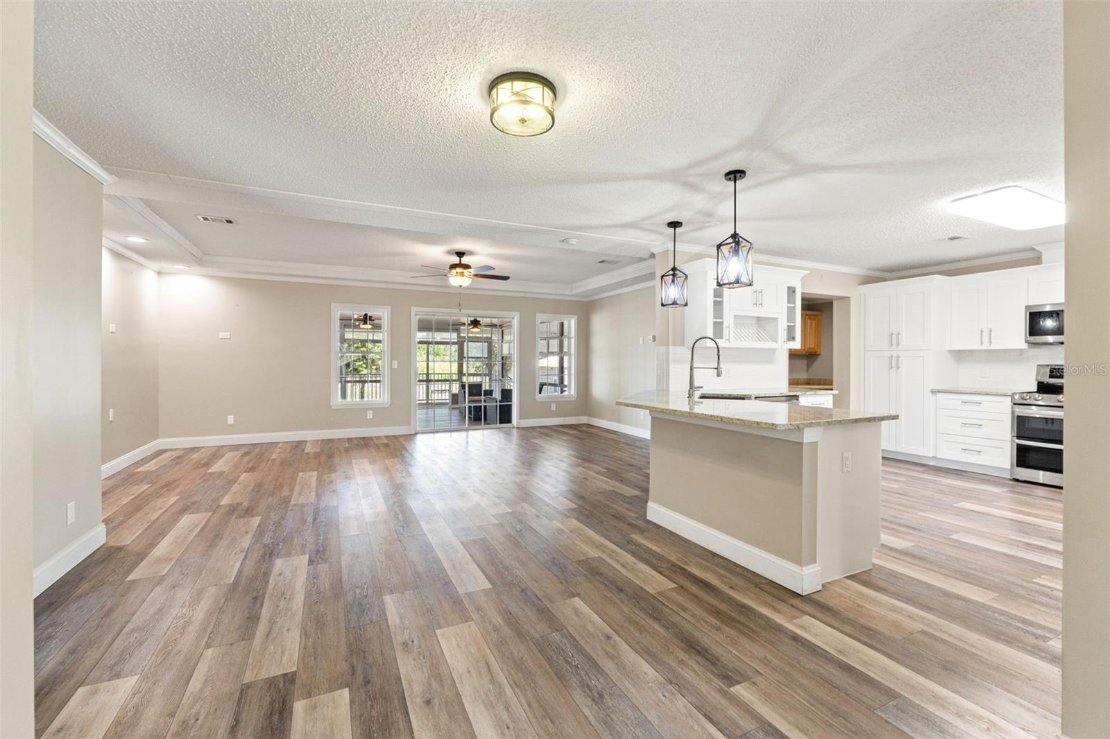 LAKE MAGNOLIA ESTATES - Residential