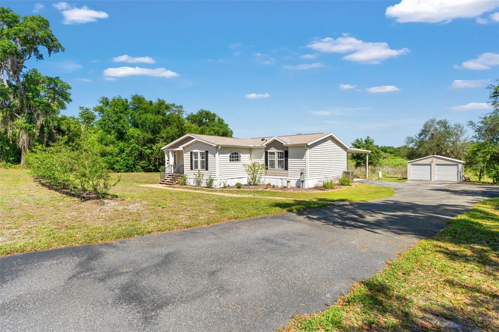 LAKE MAGNOLIA ESTATES - Residential