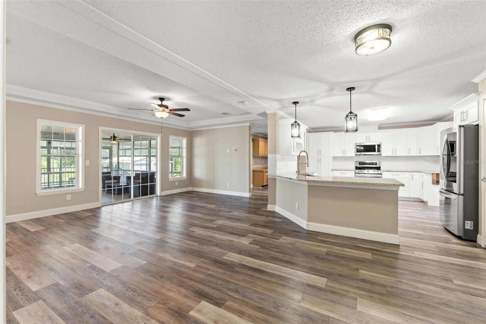 LAKE MAGNOLIA ESTATES - Residential