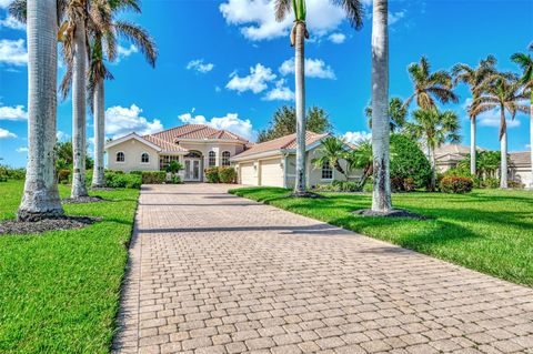 A home in PORT CHARLOTTE