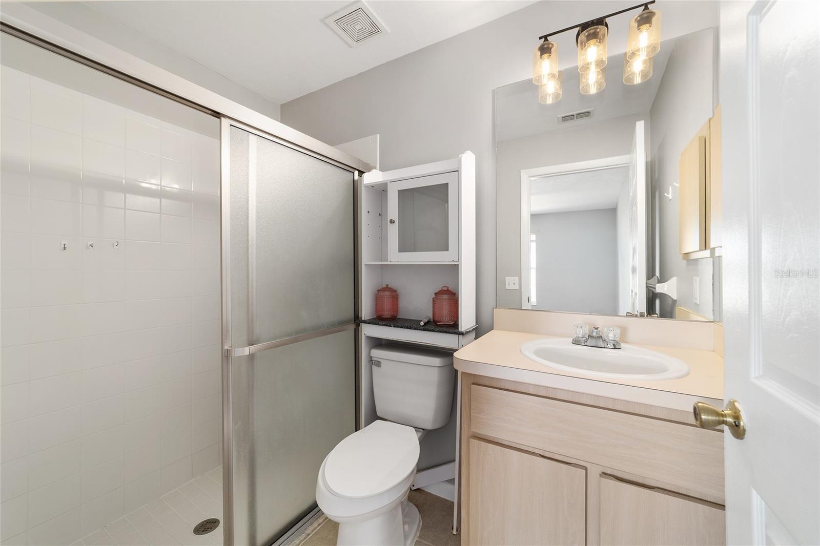 SILVER SPGS SHORES UN 24 - Residential