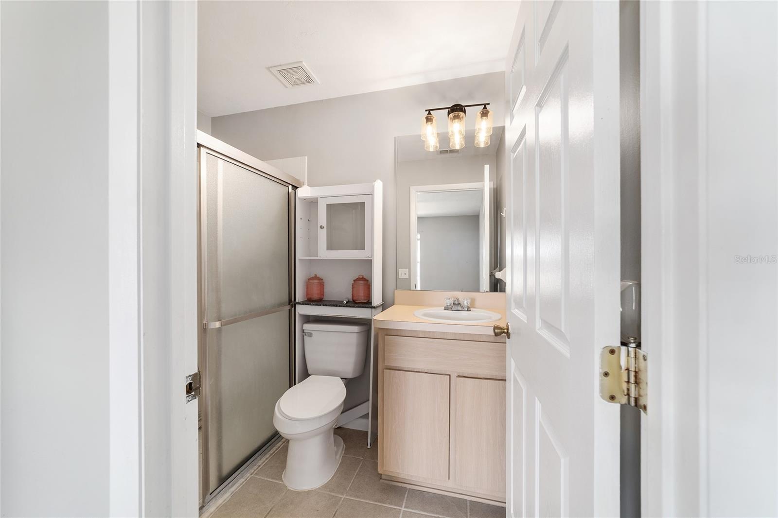 SILVER SPGS SHORES UN 24 - Residential