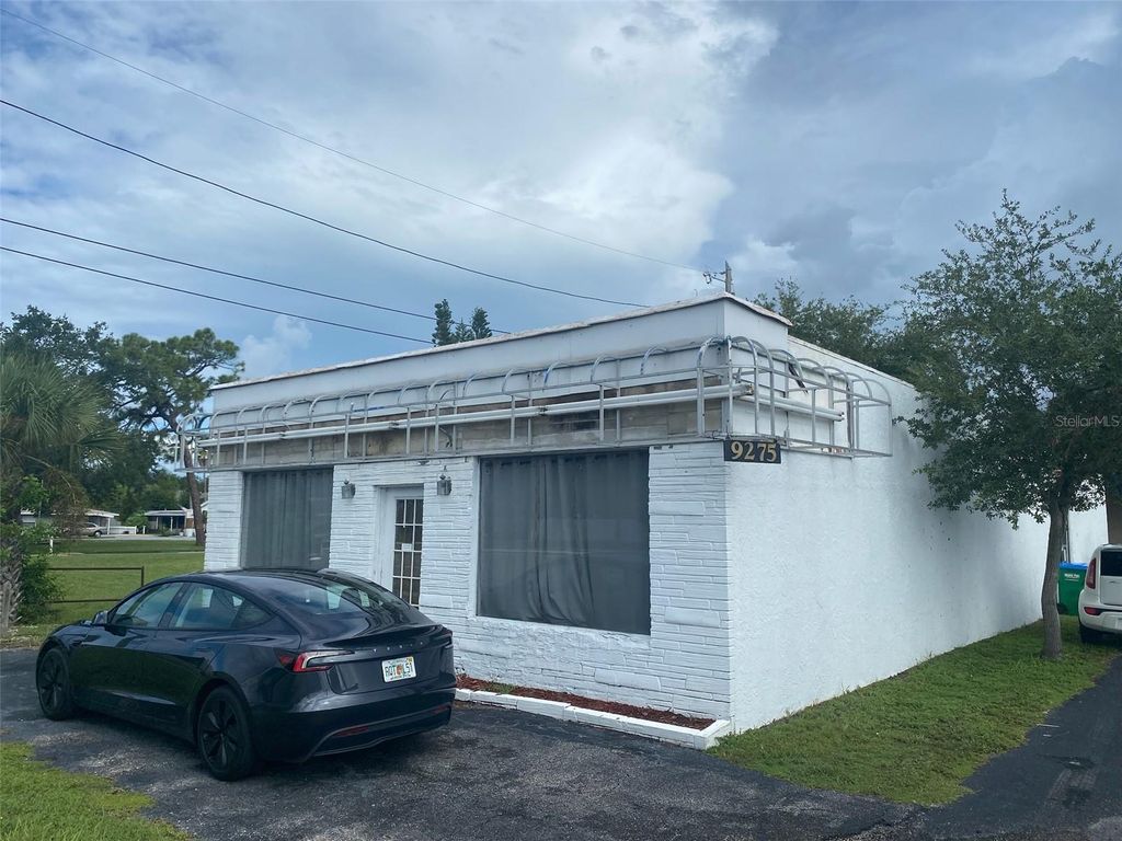 Photo of 9275 Park Boulevard, Seminole, FL 33777 (MLS # TB8420575)