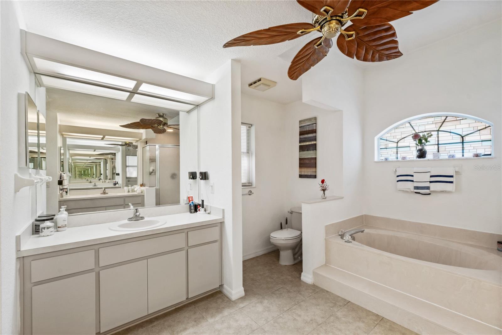 MAJESTIC OAKS SECOND ADD - Residential