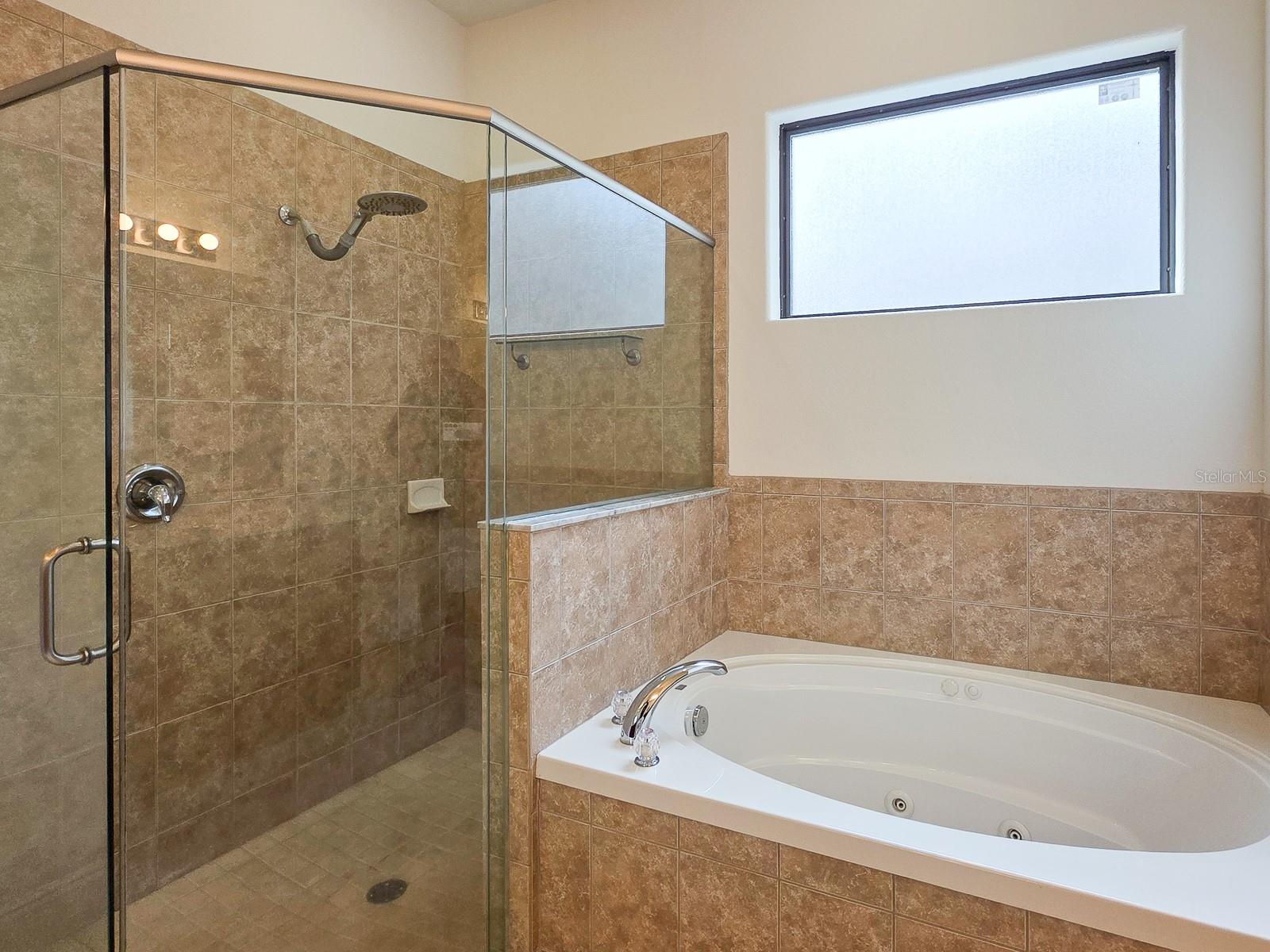 RIVER OAKS IN THE HAMMOCK - Residential