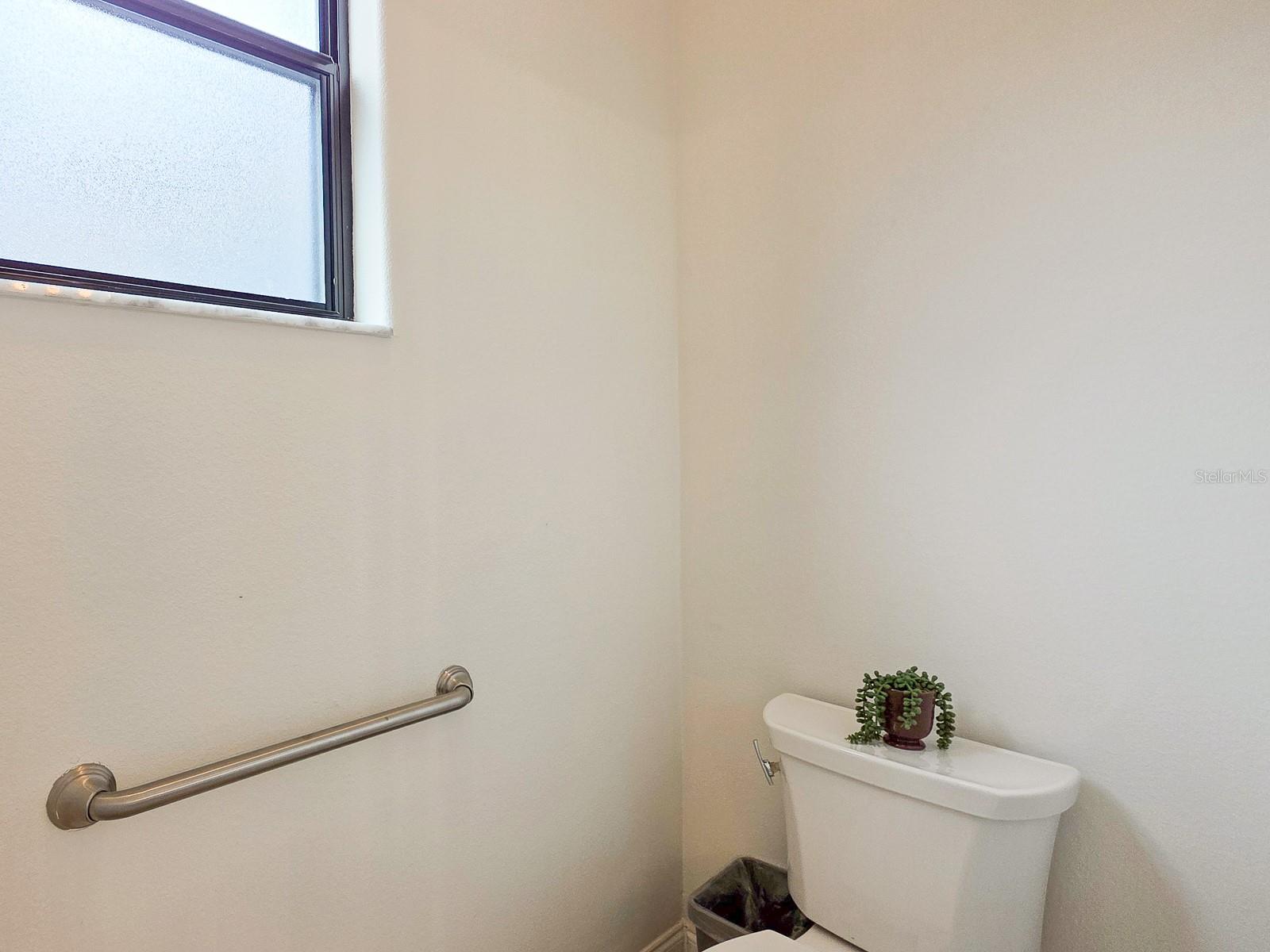 RIVER OAKS IN THE HAMMOCK - Residential