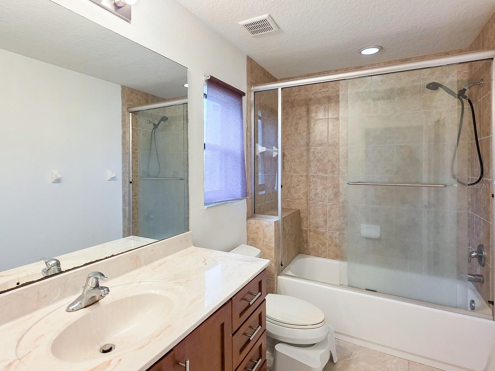 RIVER OAKS IN THE HAMMOCK - Residential