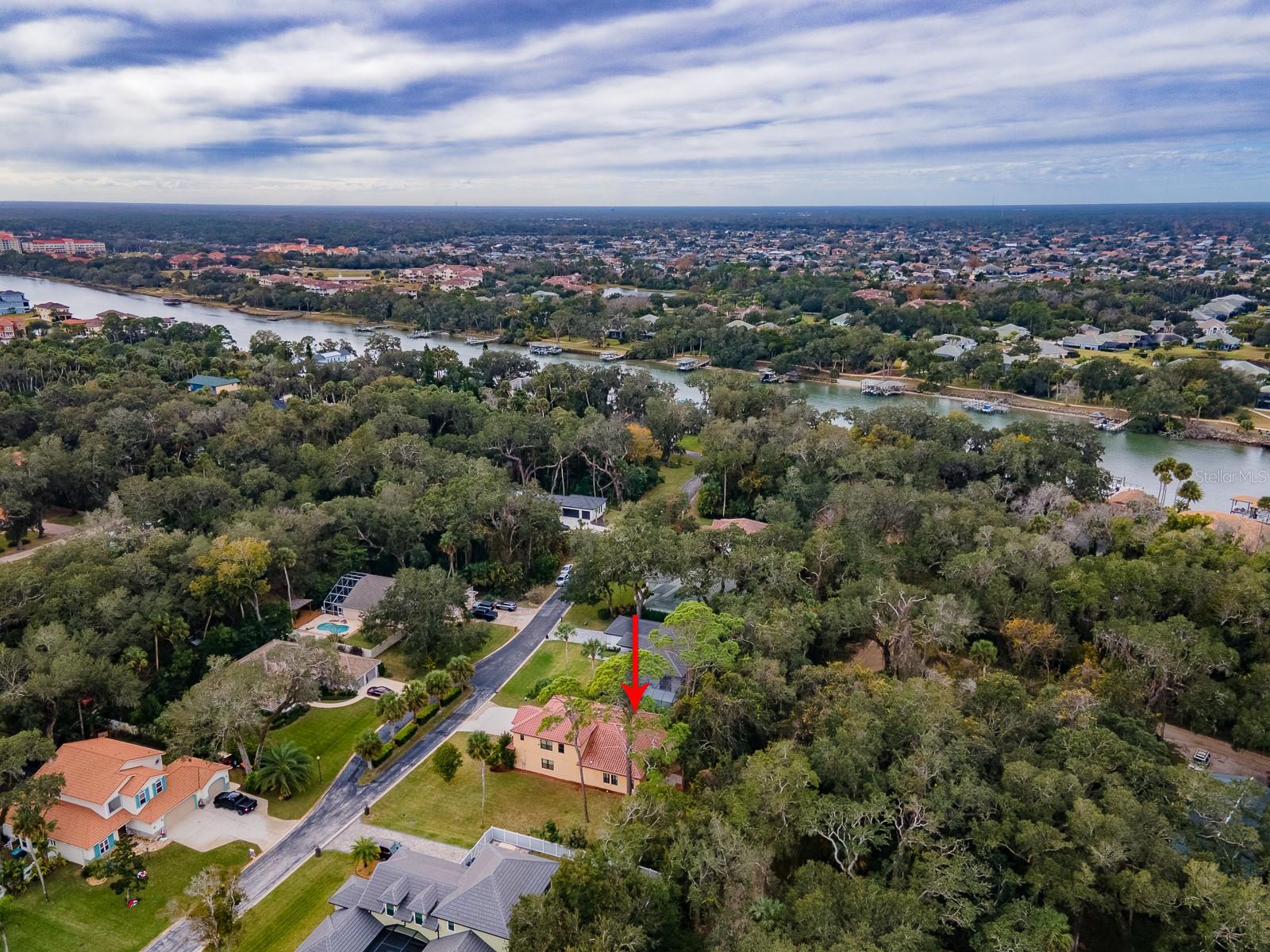 RIVER OAKS IN THE HAMMOCK - Residential