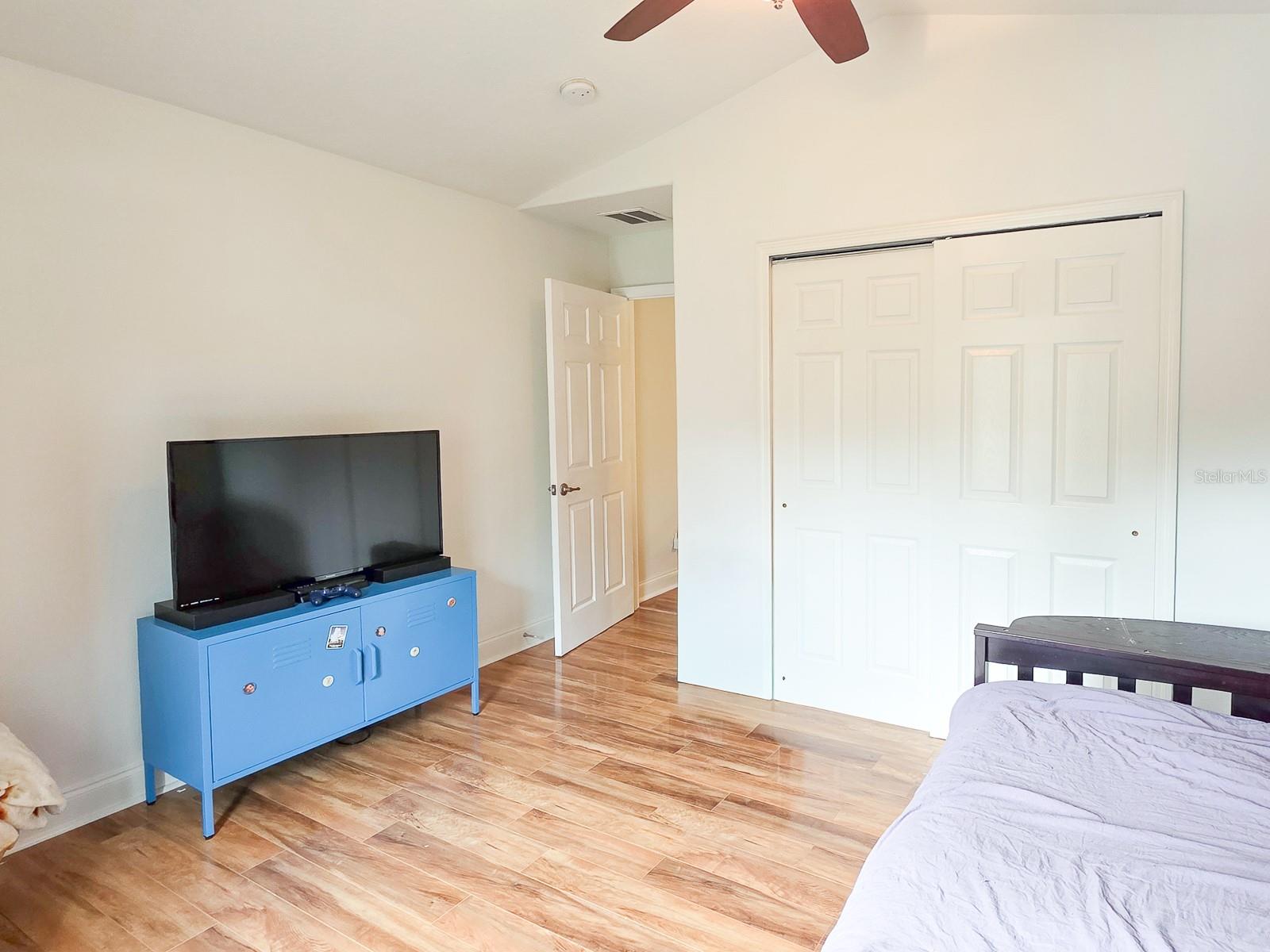 RIVER OAKS IN THE HAMMOCK - Residential