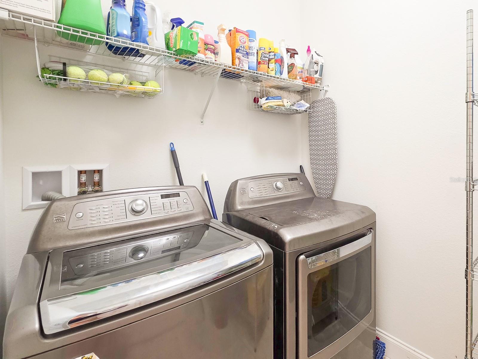 RIVER OAKS IN THE HAMMOCK - Residential