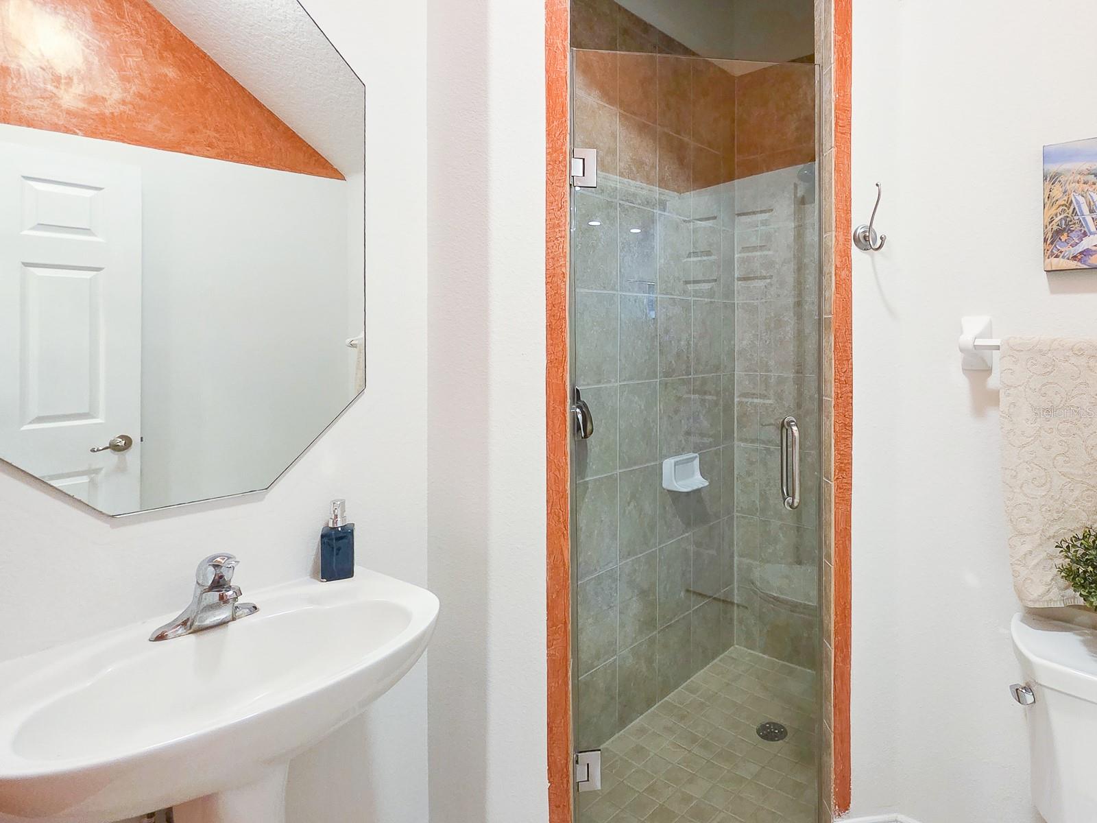 RIVER OAKS IN THE HAMMOCK - Residential