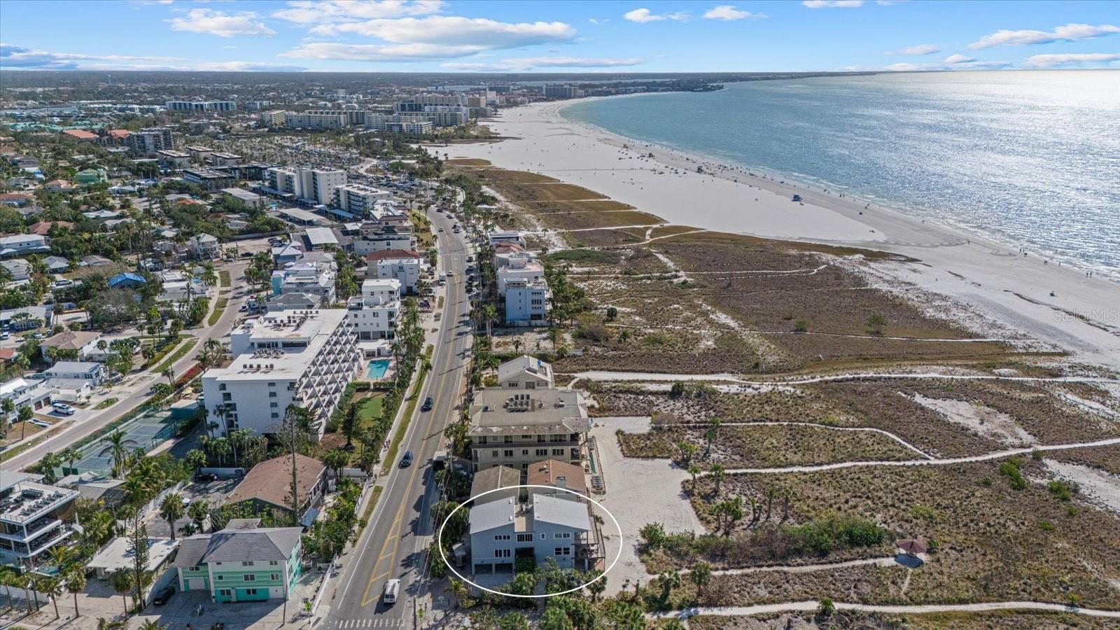 600/602 BEACH ROAD 1 & 2