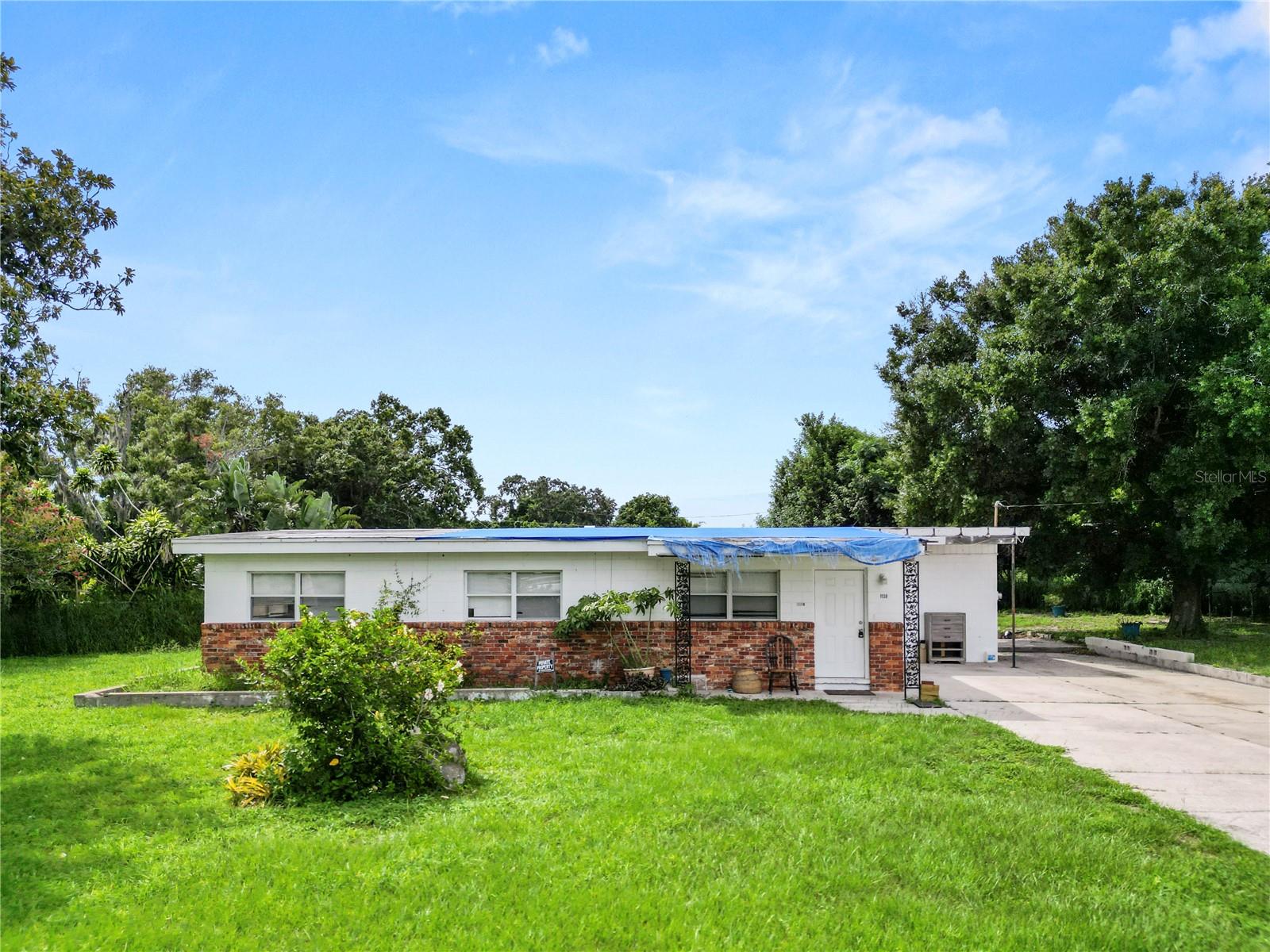 1130 CAREFREE COVE DRIVE