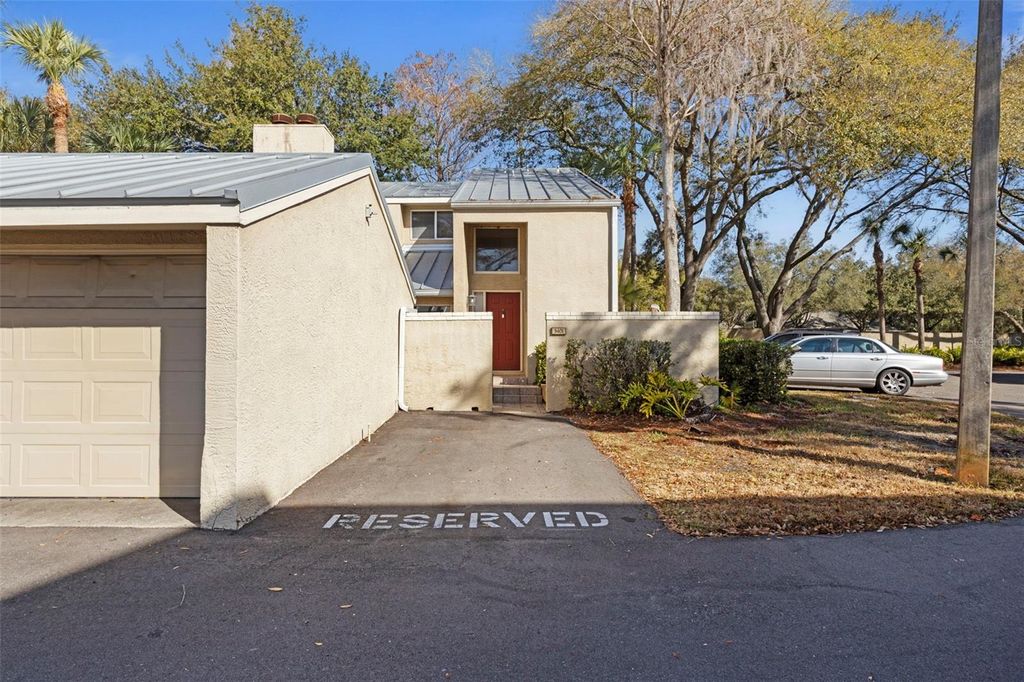 Photo of 3401 Cypress Head Court, Tampa, FL 33618 (MLS # TB8479684)