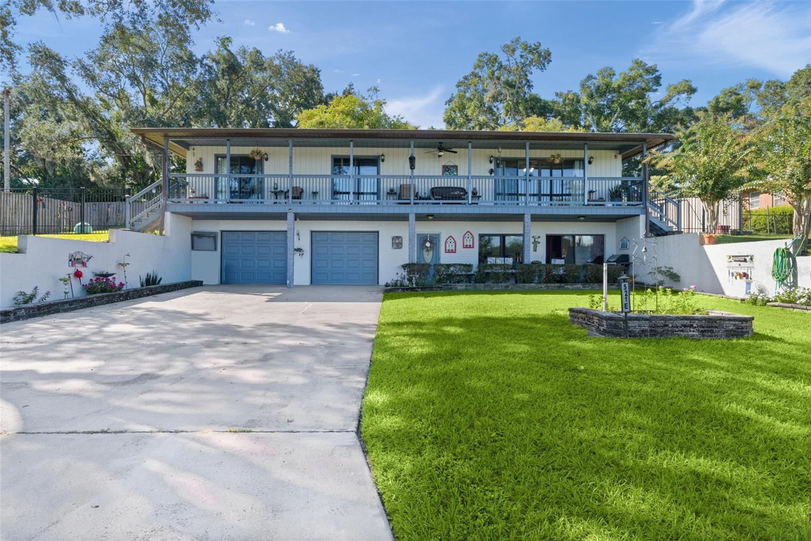 521 E MIRROR LAKE DRIVE