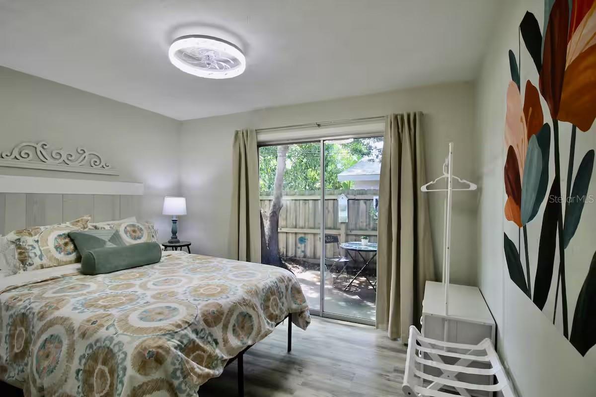 SOUTH GATE - Residential Income