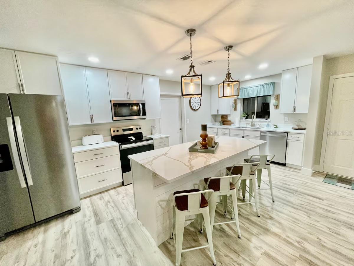 SOUTH GATE - Residential Income