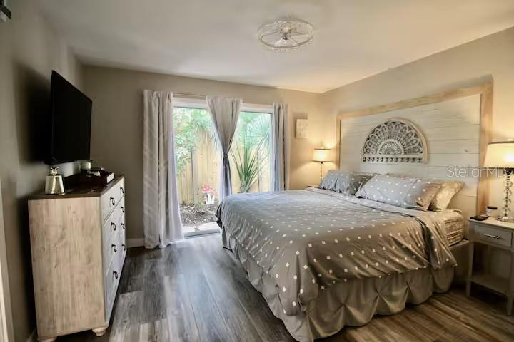 SOUTH GATE - Residential Income