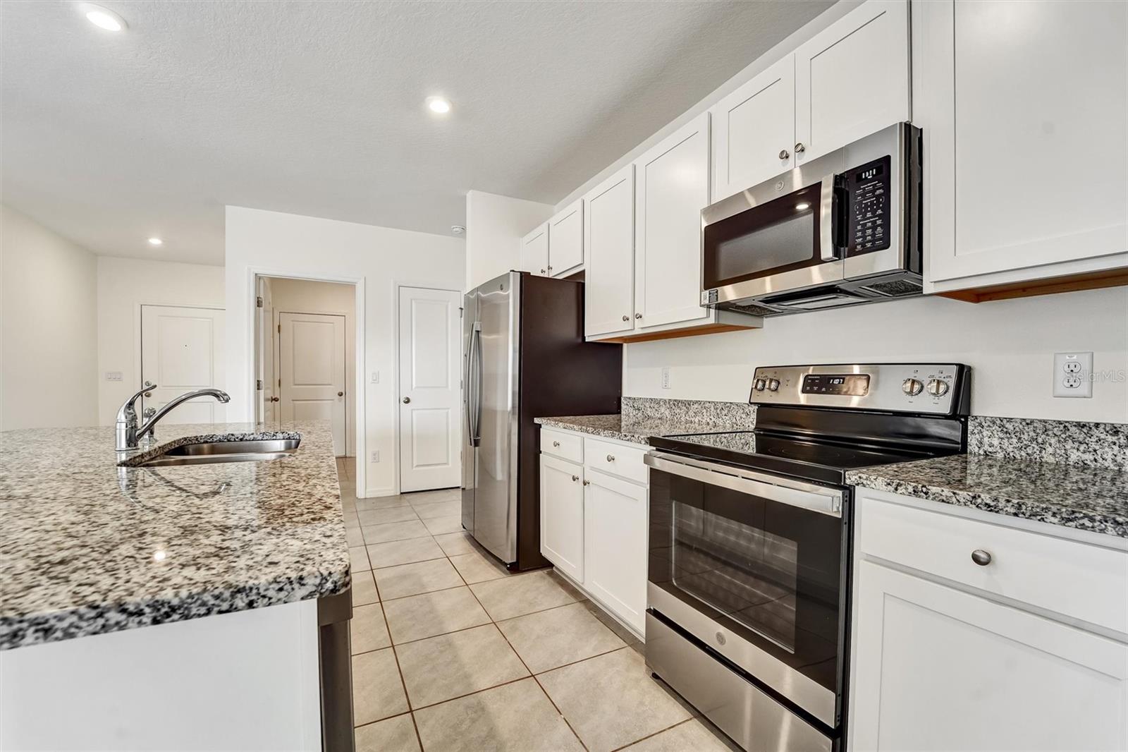 LINKS AT CALUSA SPRINGS - Residential