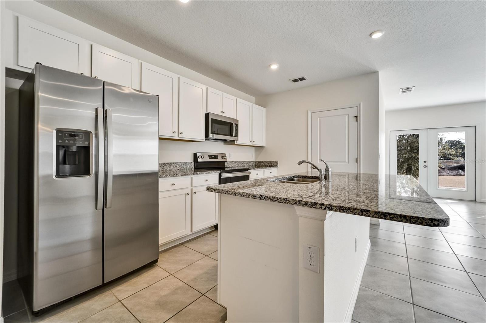 LINKS AT CALUSA SPRINGS - Residential