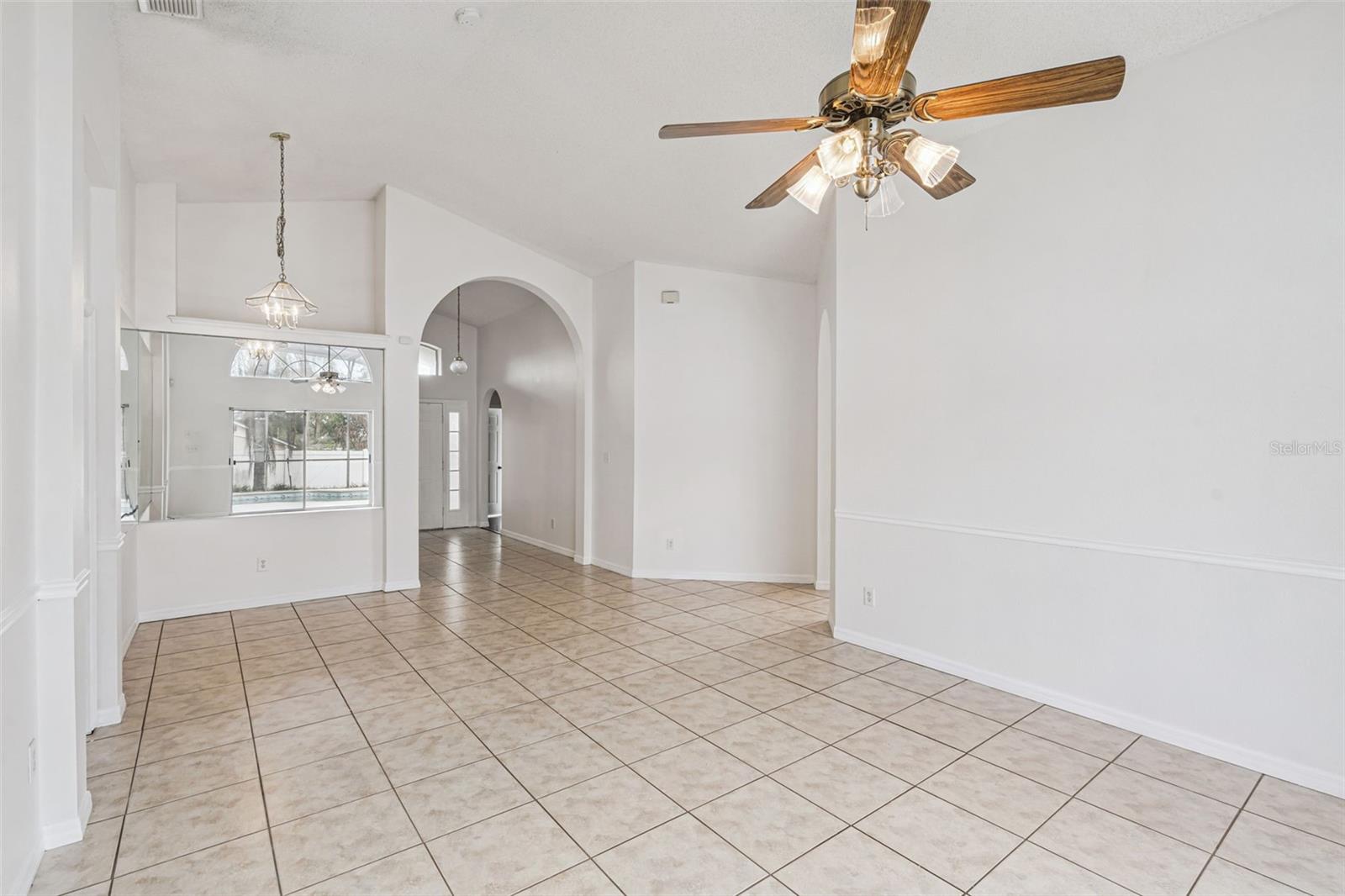 COUNTRY RUNA - Residential