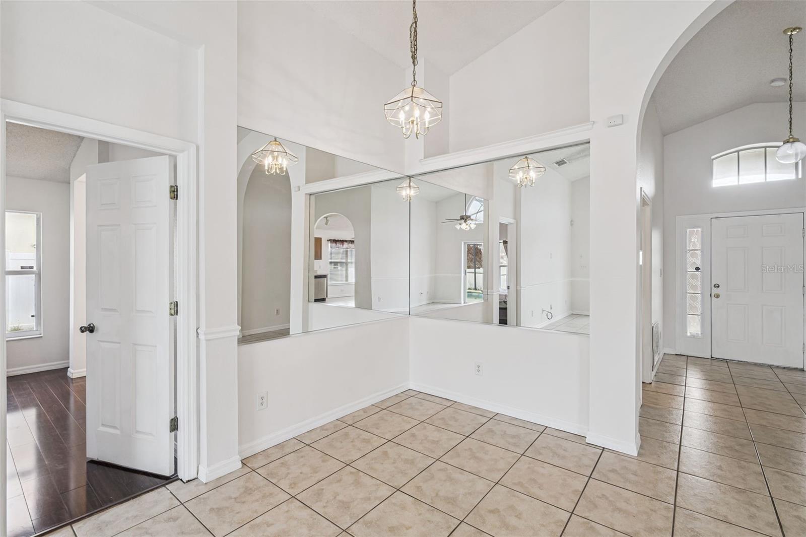 COUNTRY RUNA - Residential