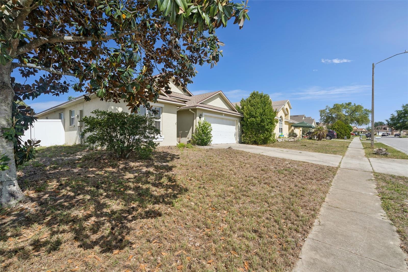 COUNTRY RUNA - Residential