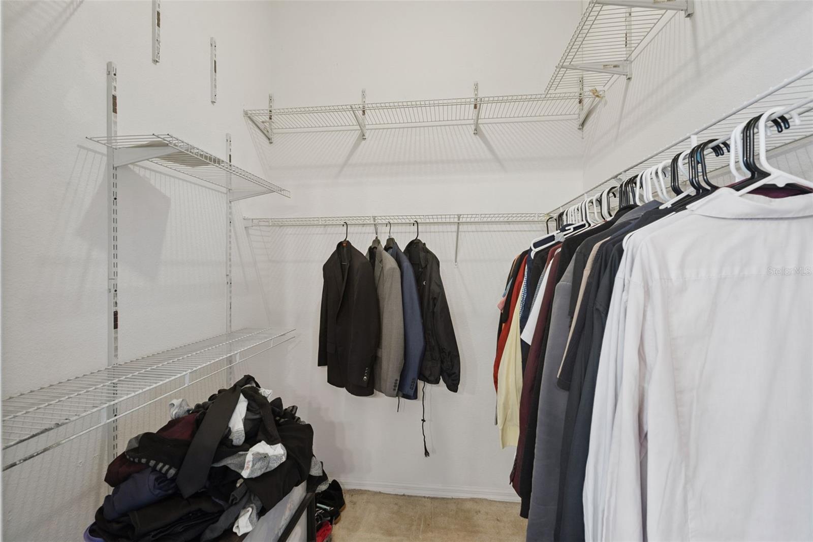 COUNTRY RUNA - Residential