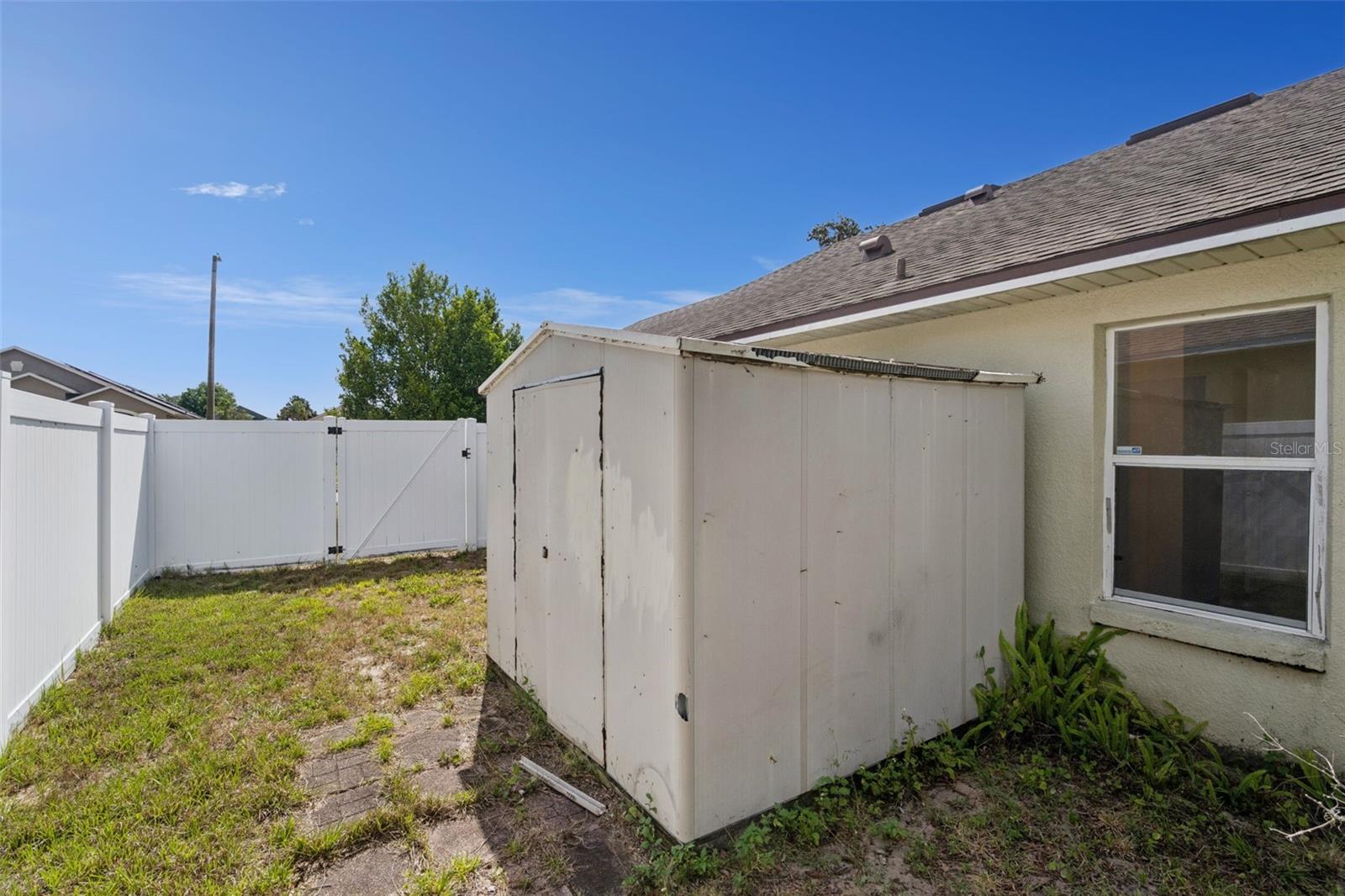 COUNTRY RUNA - Residential