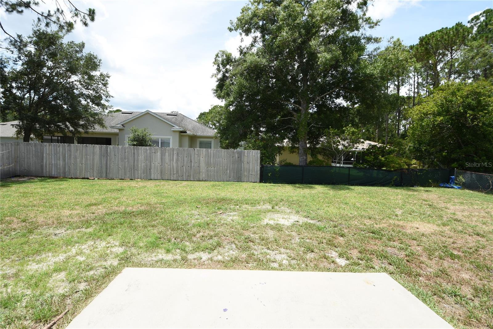 PINE GROVE - Residential Lease