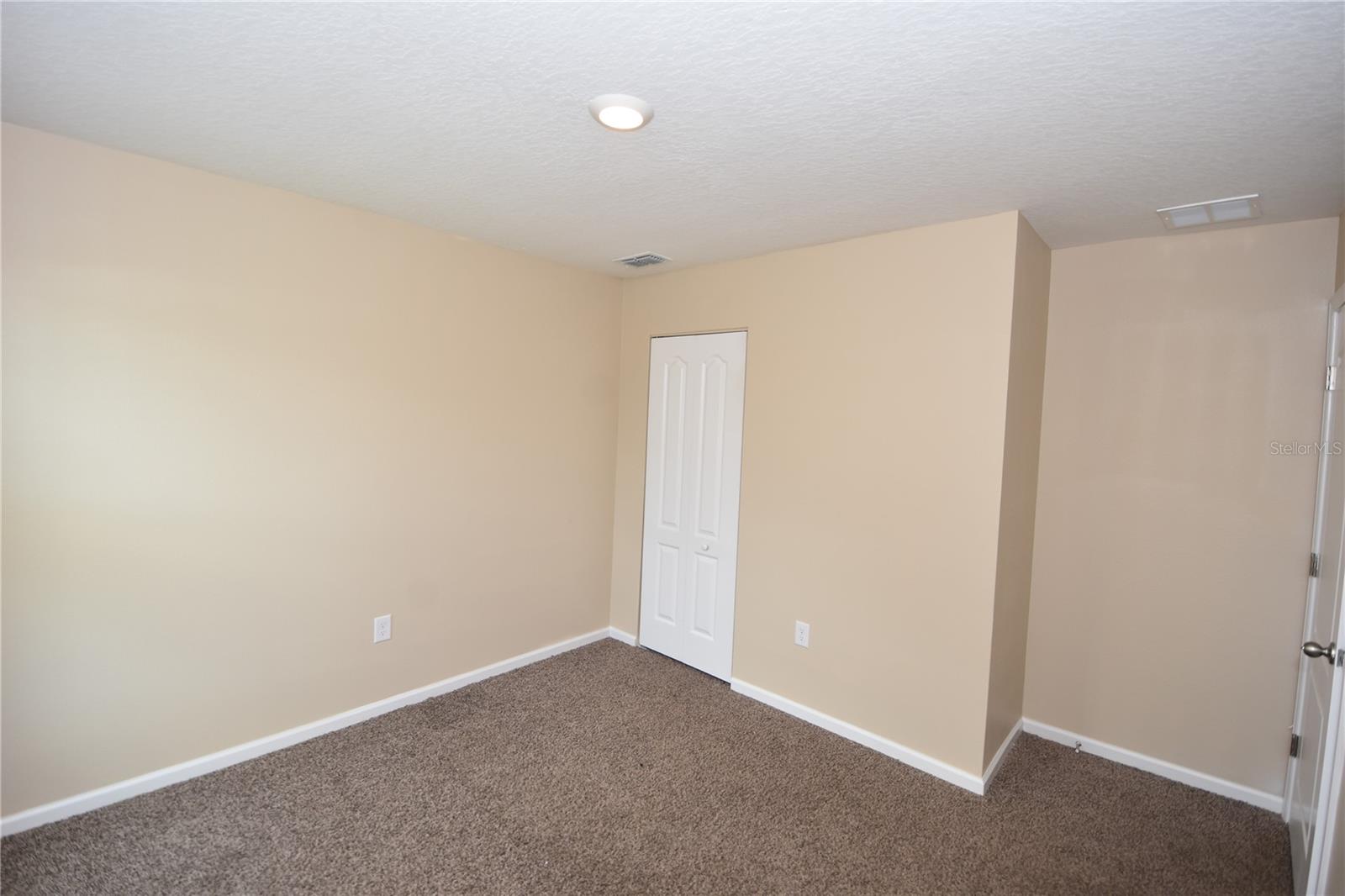 PINE GROVE - Residential Lease