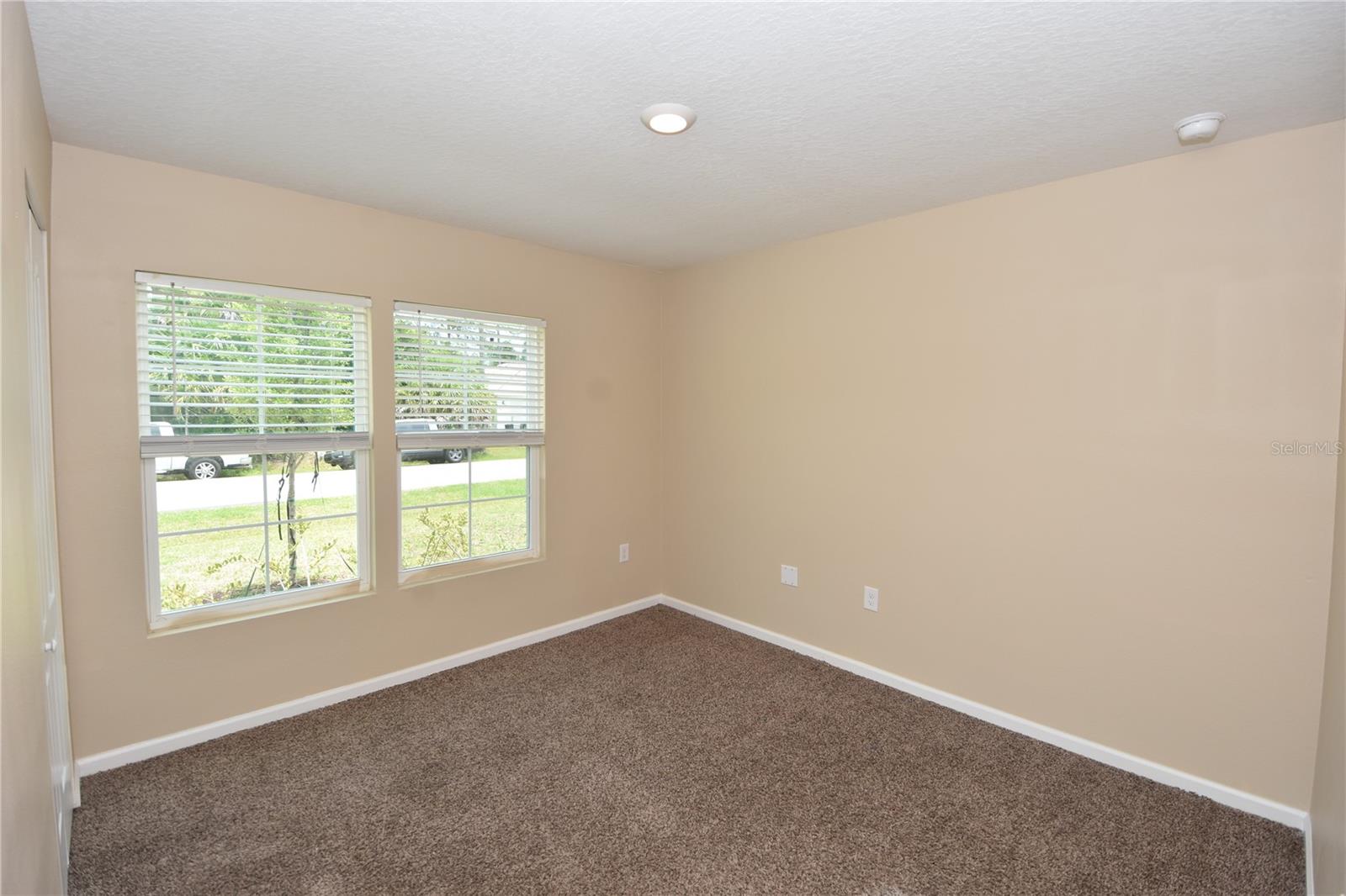 PINE GROVE - Residential Lease