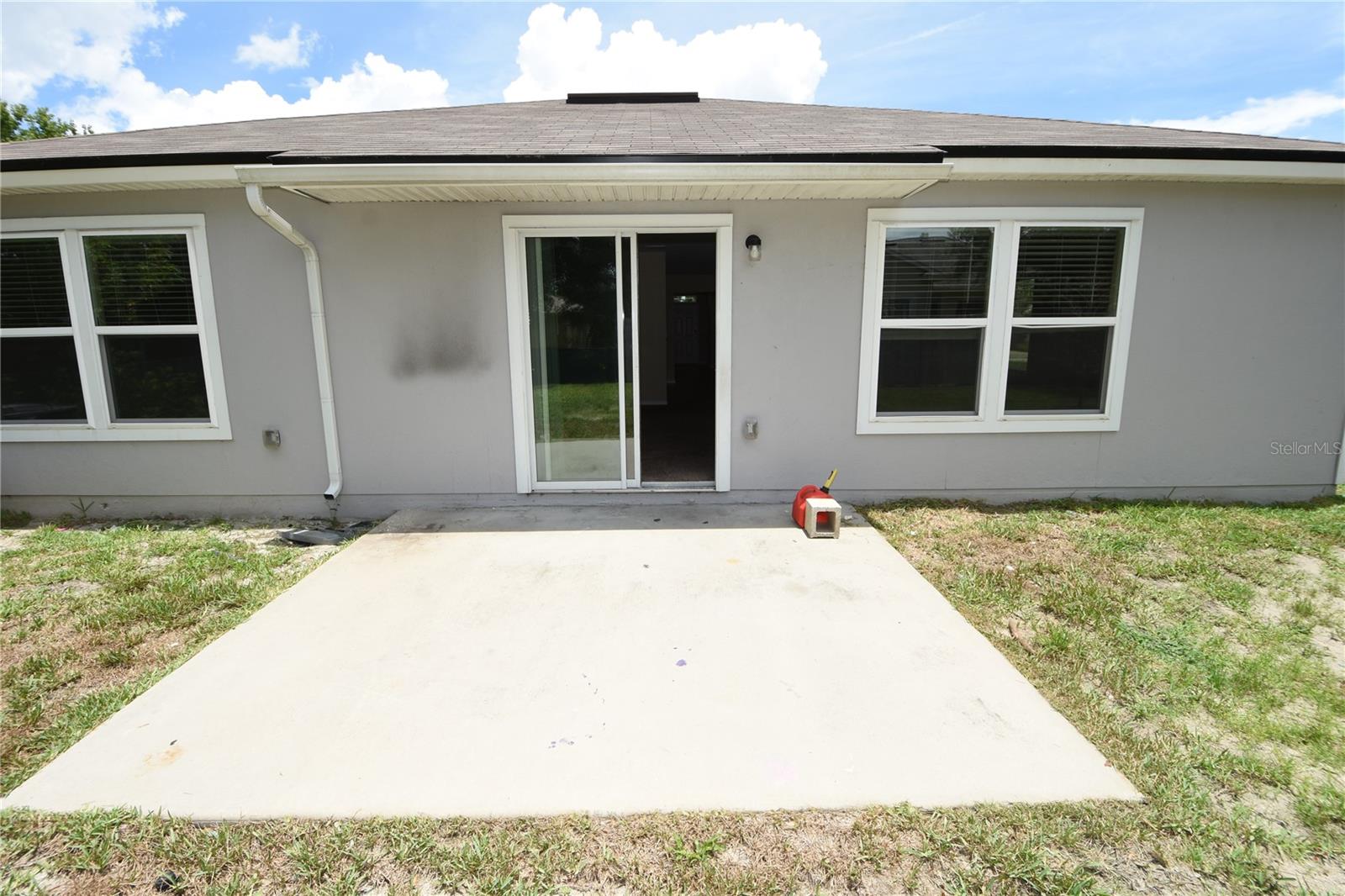 PINE GROVE - Residential Lease