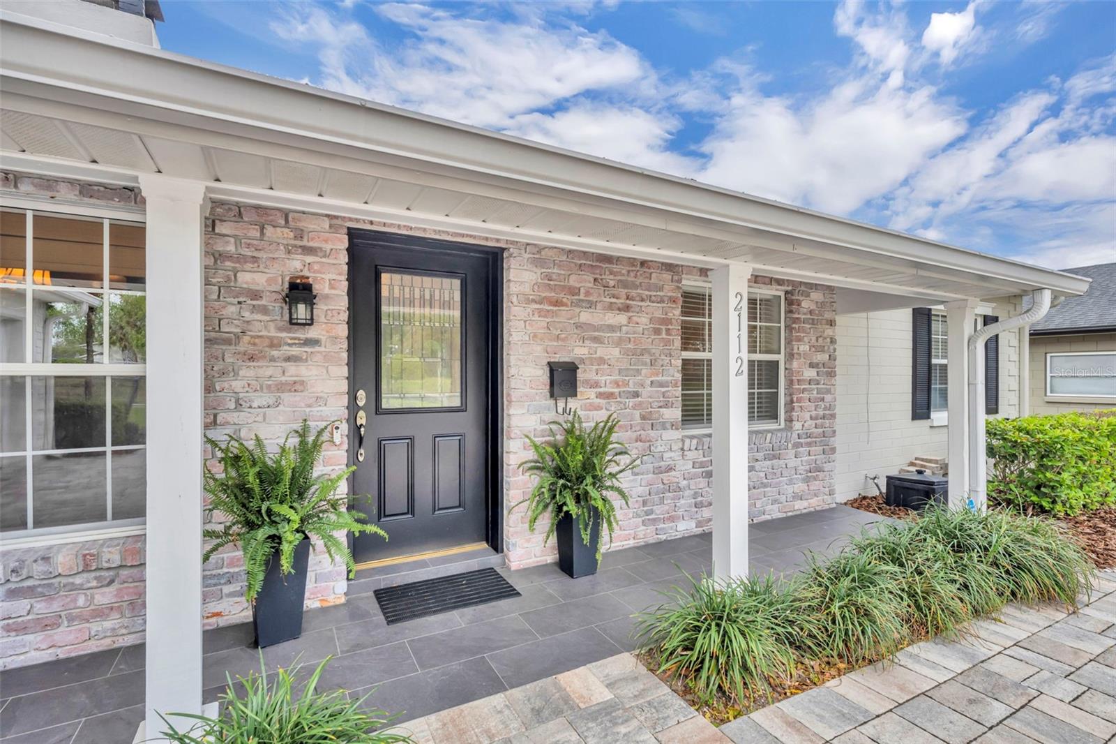 DOMMERICH HILLS - Residential