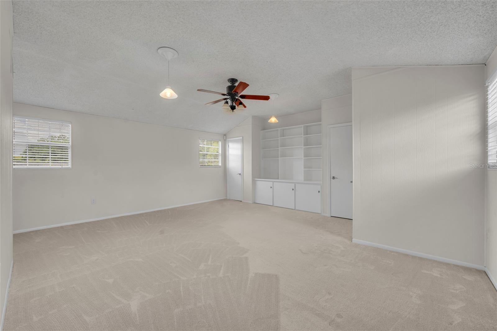 DOMMERICH HILLS - Residential