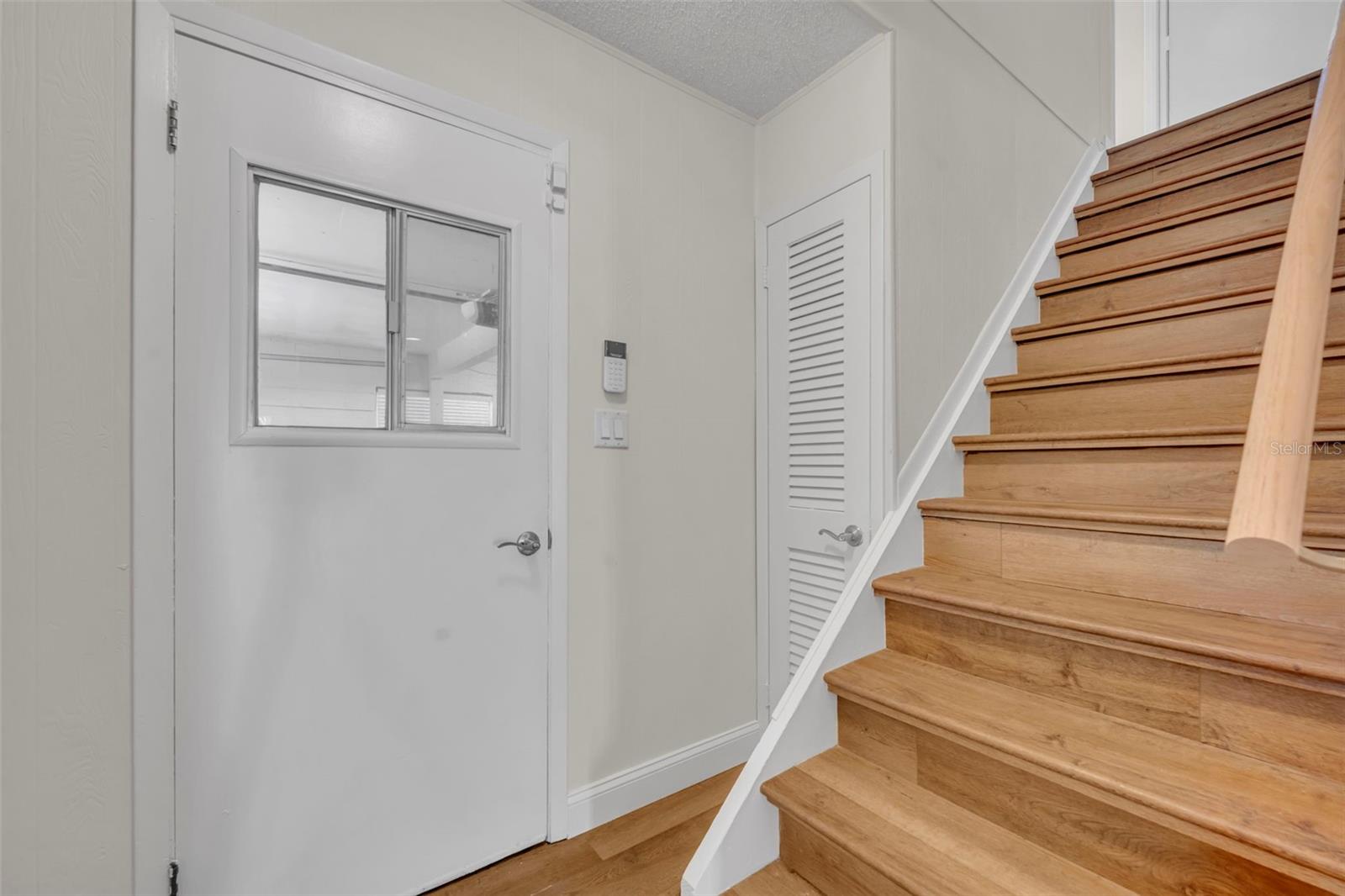 DOMMERICH HILLS - Residential