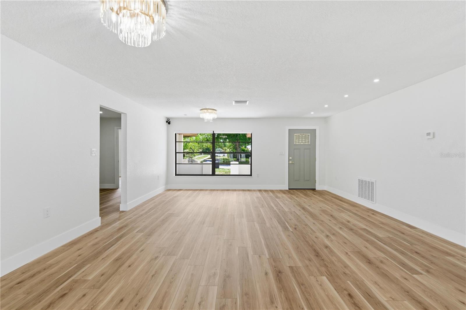 SHADY OAK FARMS - Residential