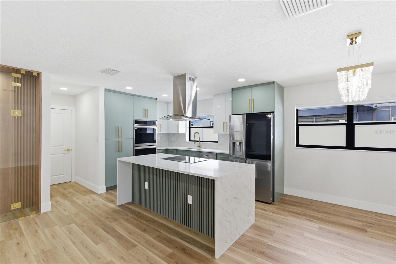 SHADY OAK FARMS - Residential