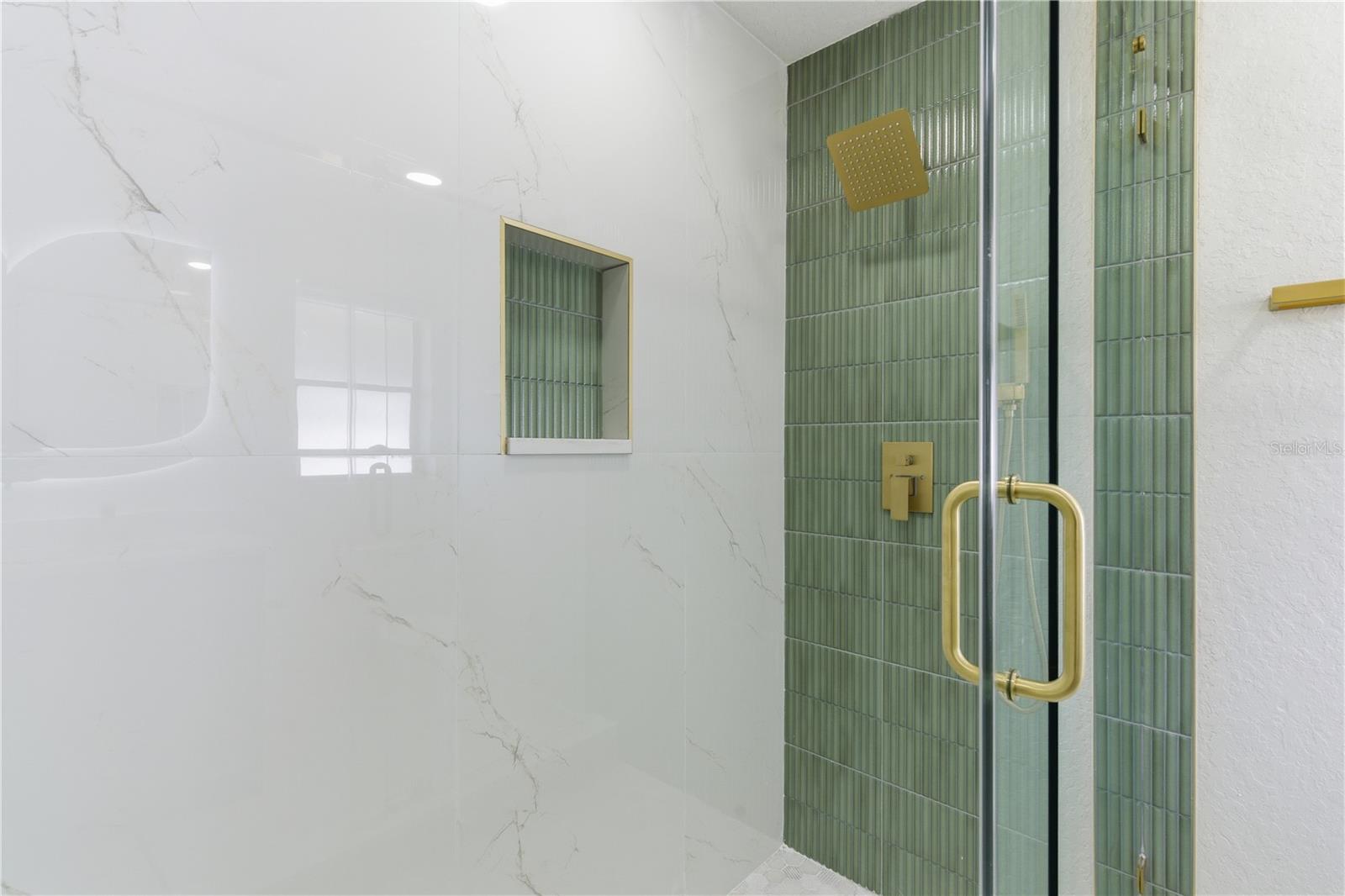 SHADY OAK FARMS - Residential