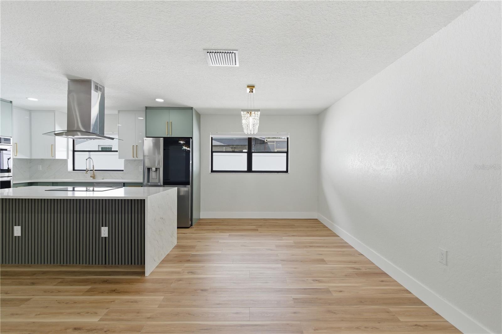 SHADY OAK FARMS - Residential