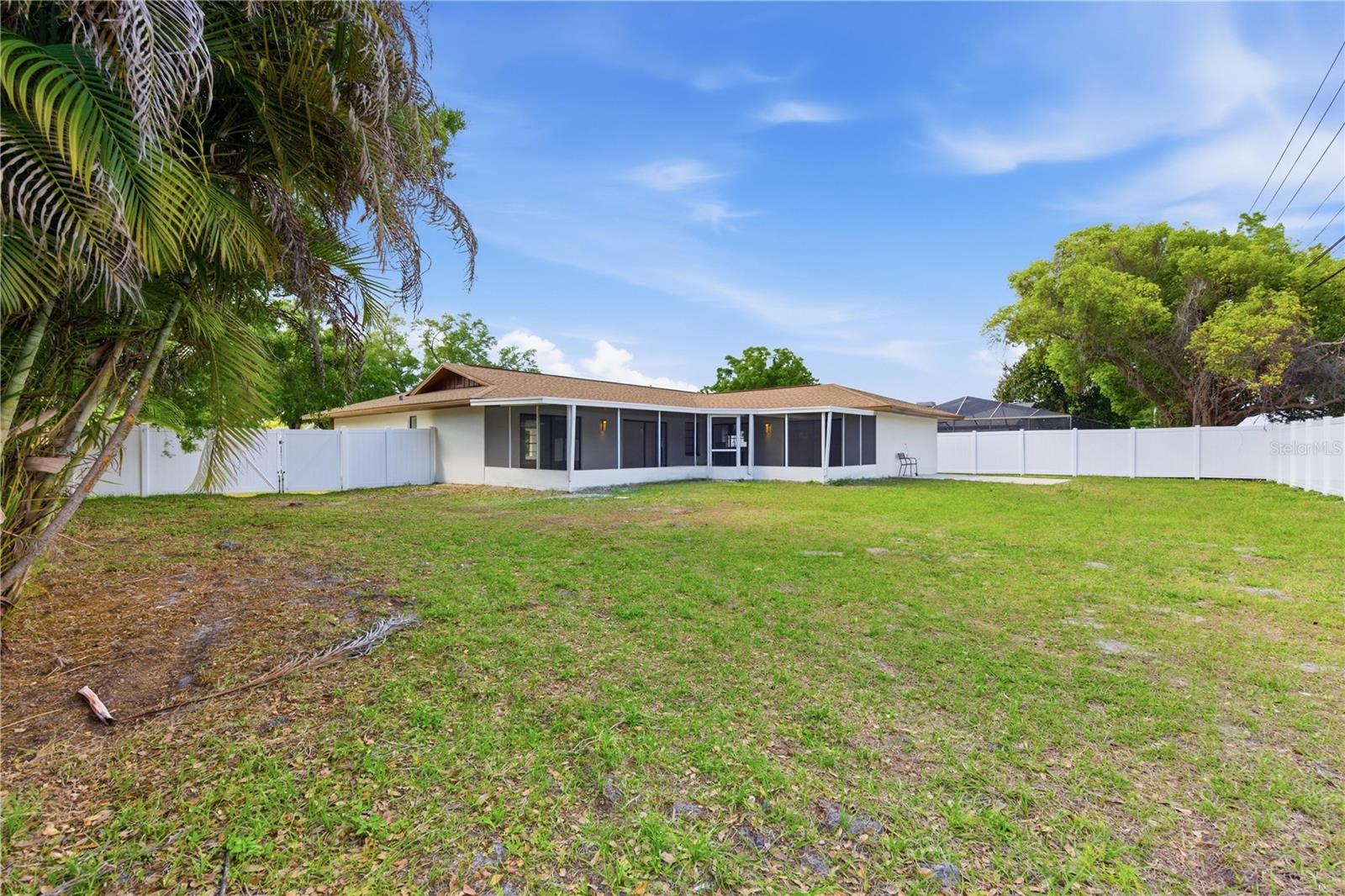 SHADY OAK FARMS - Residential