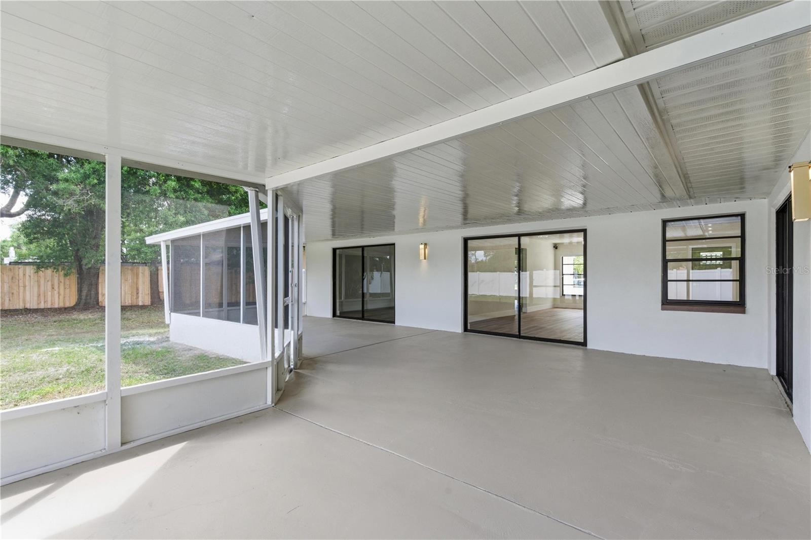 SHADY OAK FARMS - Residential