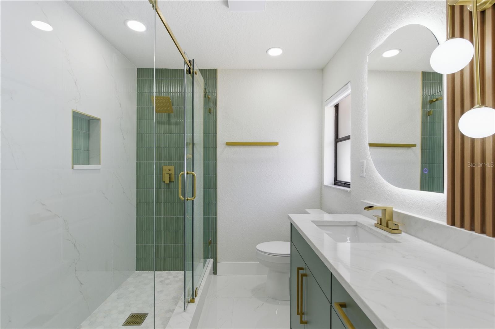 SHADY OAK FARMS - Residential