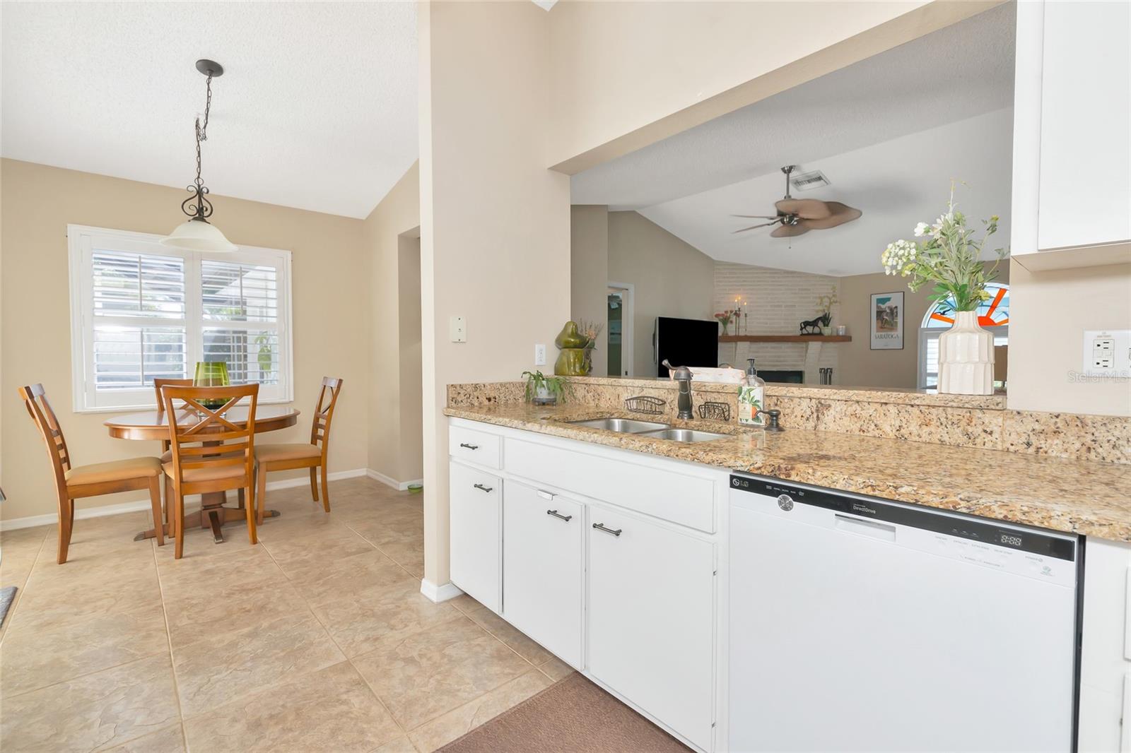 BRIARWOOD - Residential