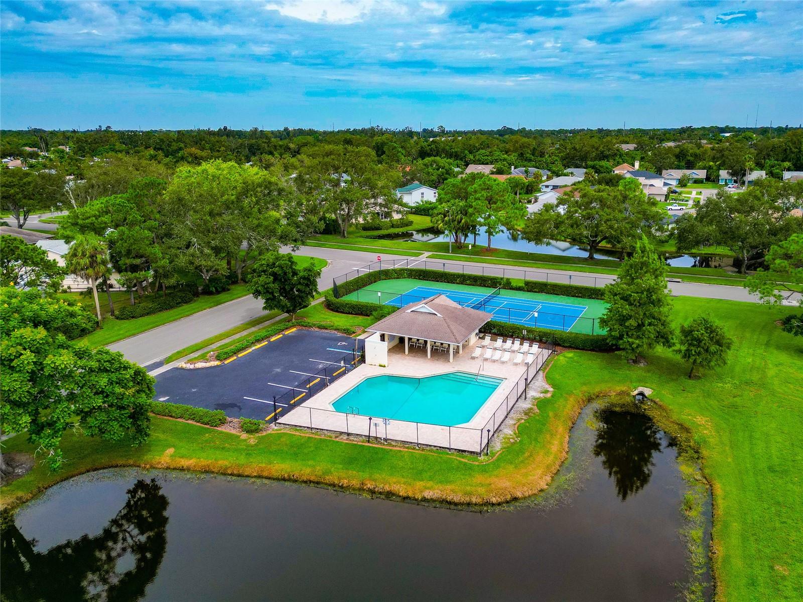 BRIARWOOD - Residential