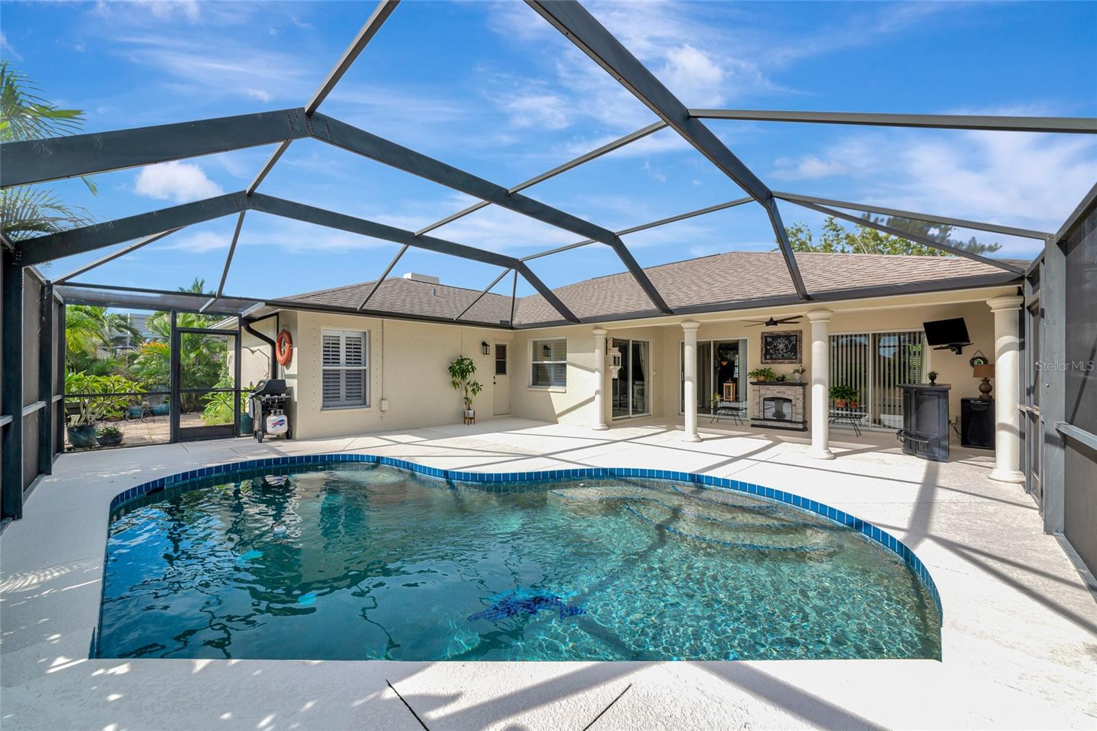 BRIARWOOD - Residential