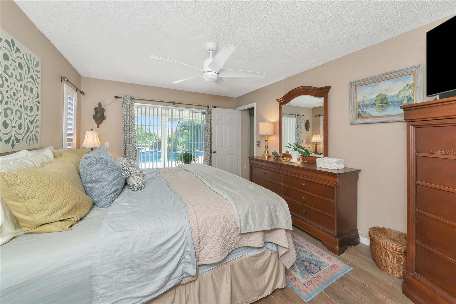 BRIARWOOD - Residential