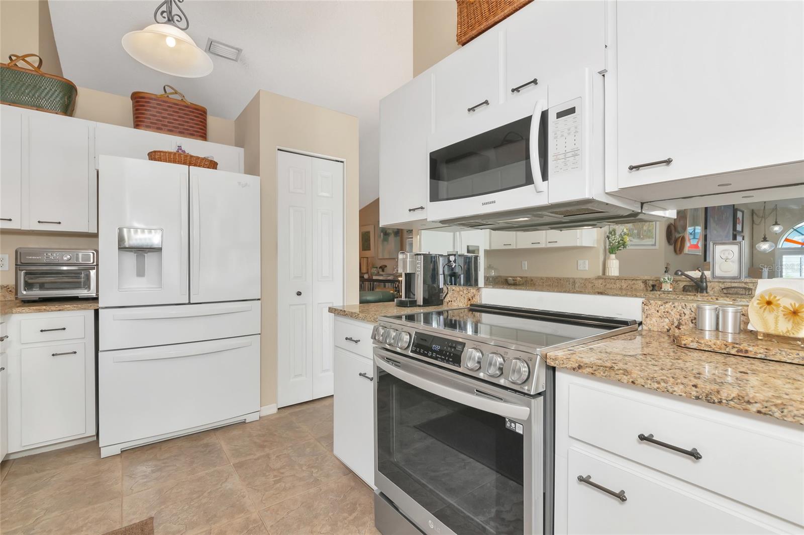 BRIARWOOD - Residential