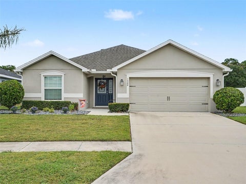 Photo of 1984 Harvest Landing Circle, Lakeland, FL 33810 (MLS # TB8557567)